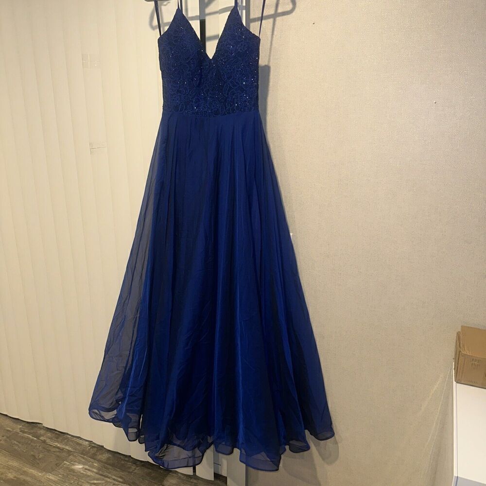 La Femme Navy Blue Embroidered Gown. Size 8 $619. NWOT. 12